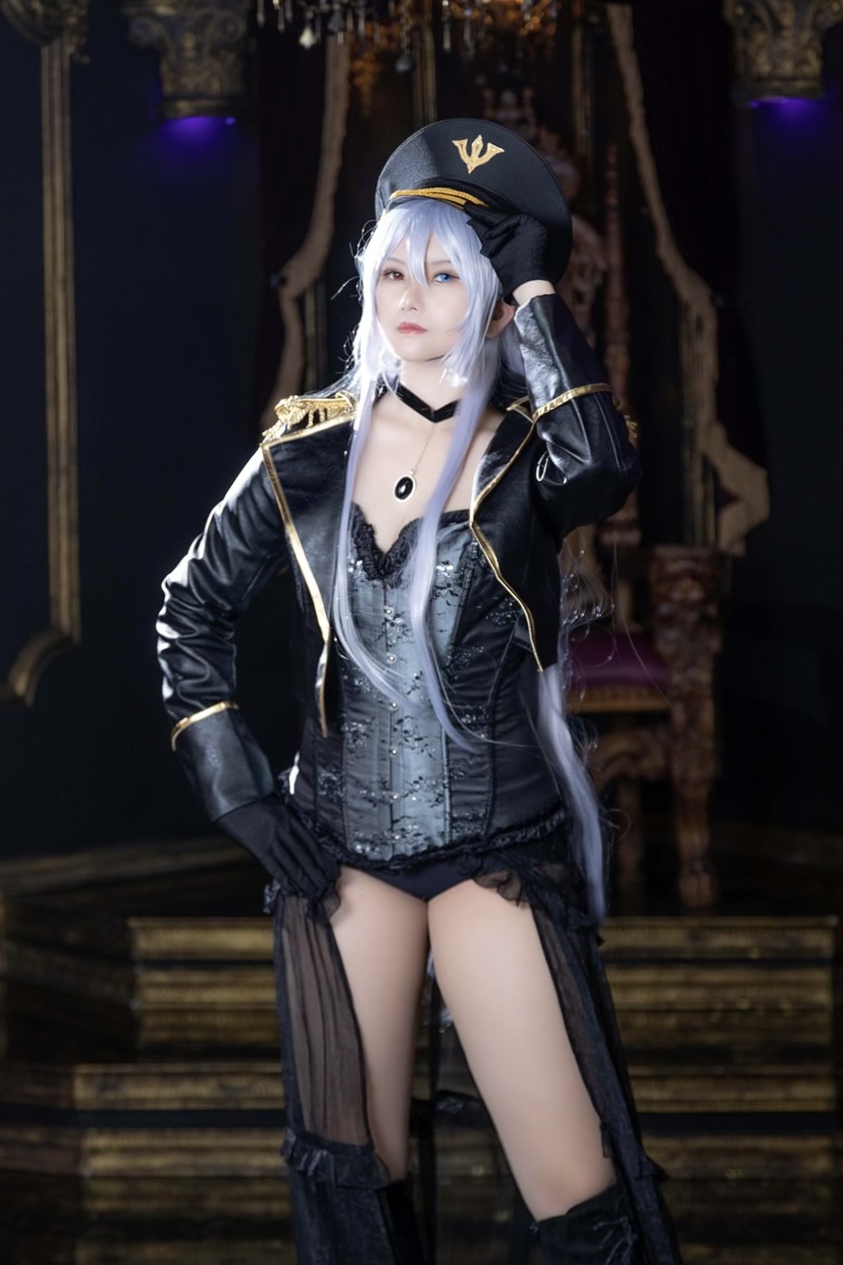 風見りん Bisque doll Queen-erohere9.jpg